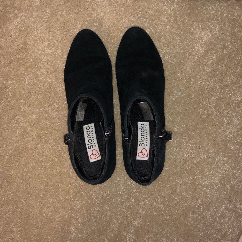 Black boots